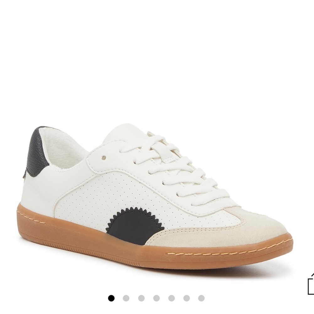 Dolce Vita Stella Sneaker